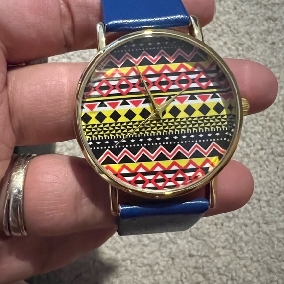 Man and women watch set brand new - Picture 5 of 8